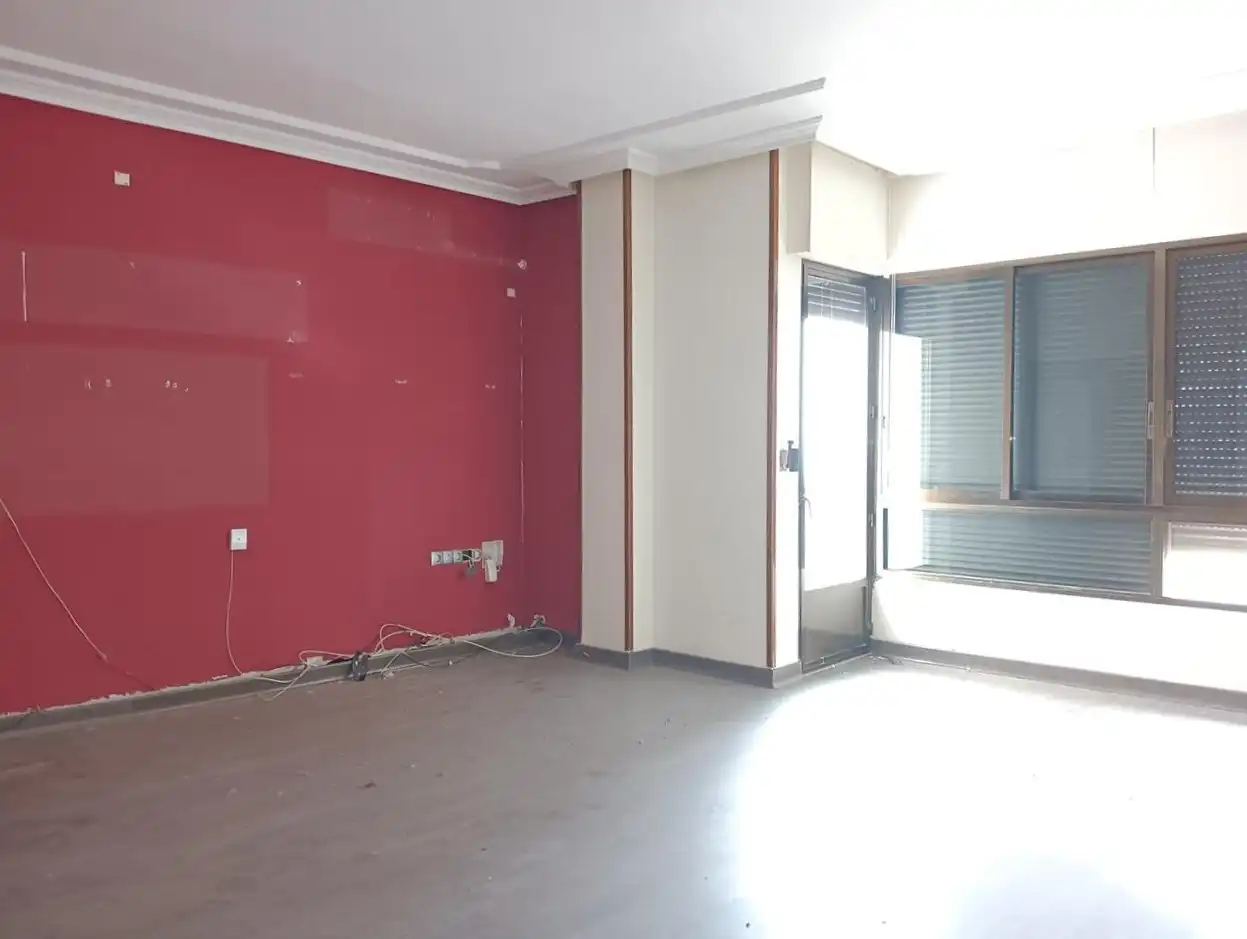 Piso en venta en Torreperogil