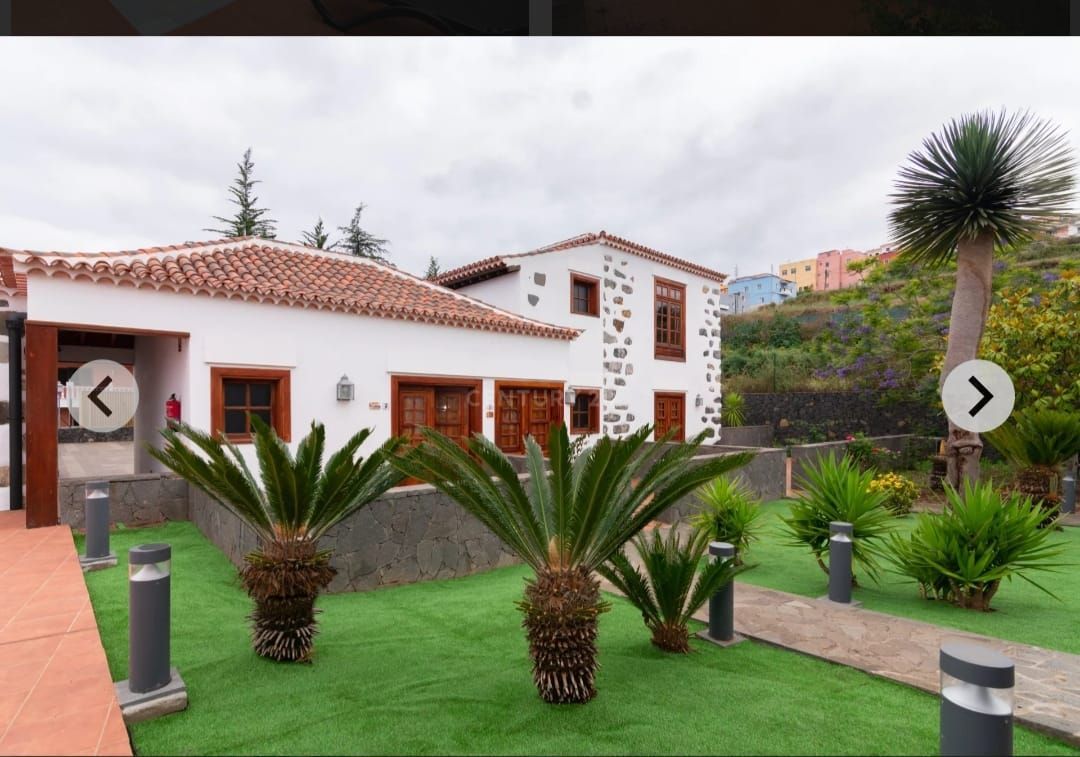 Vista exterior de Edifici en venda en Los Realejos