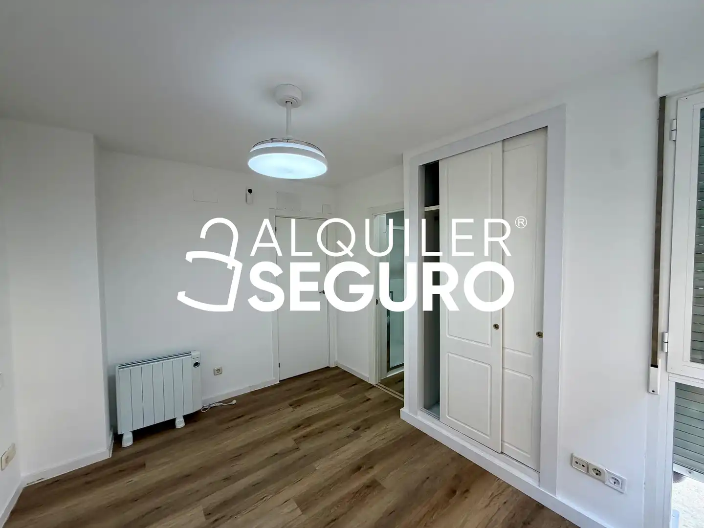 Bedroom of Flat for rent in Leganés  with Heating and Storage room