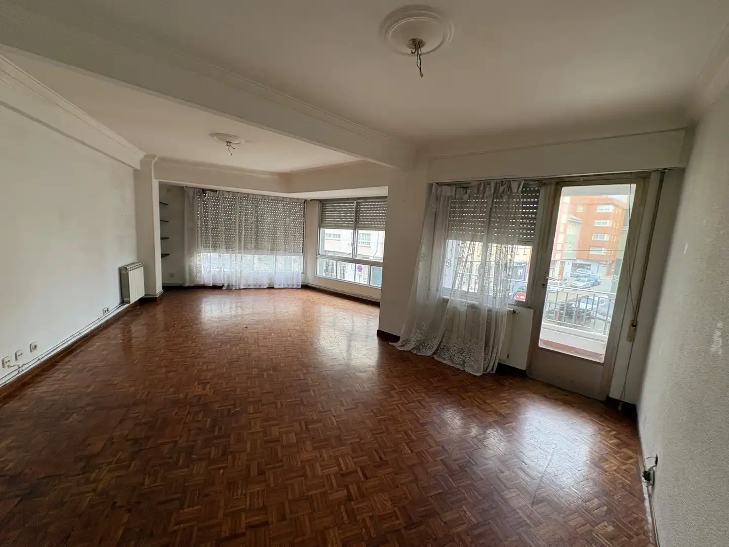 Sala d'estar de Pis en venda en Ferrol amb Calefacció i Balcó