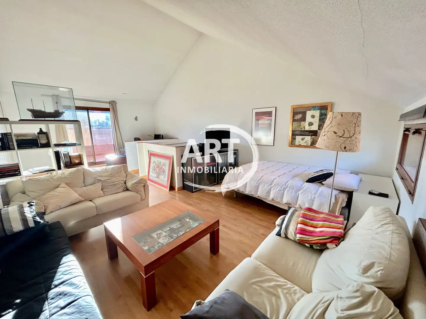 Sala de estar de Casa adosada en venta en Bétera con Aire acondicionado, Calefacción y Terraza