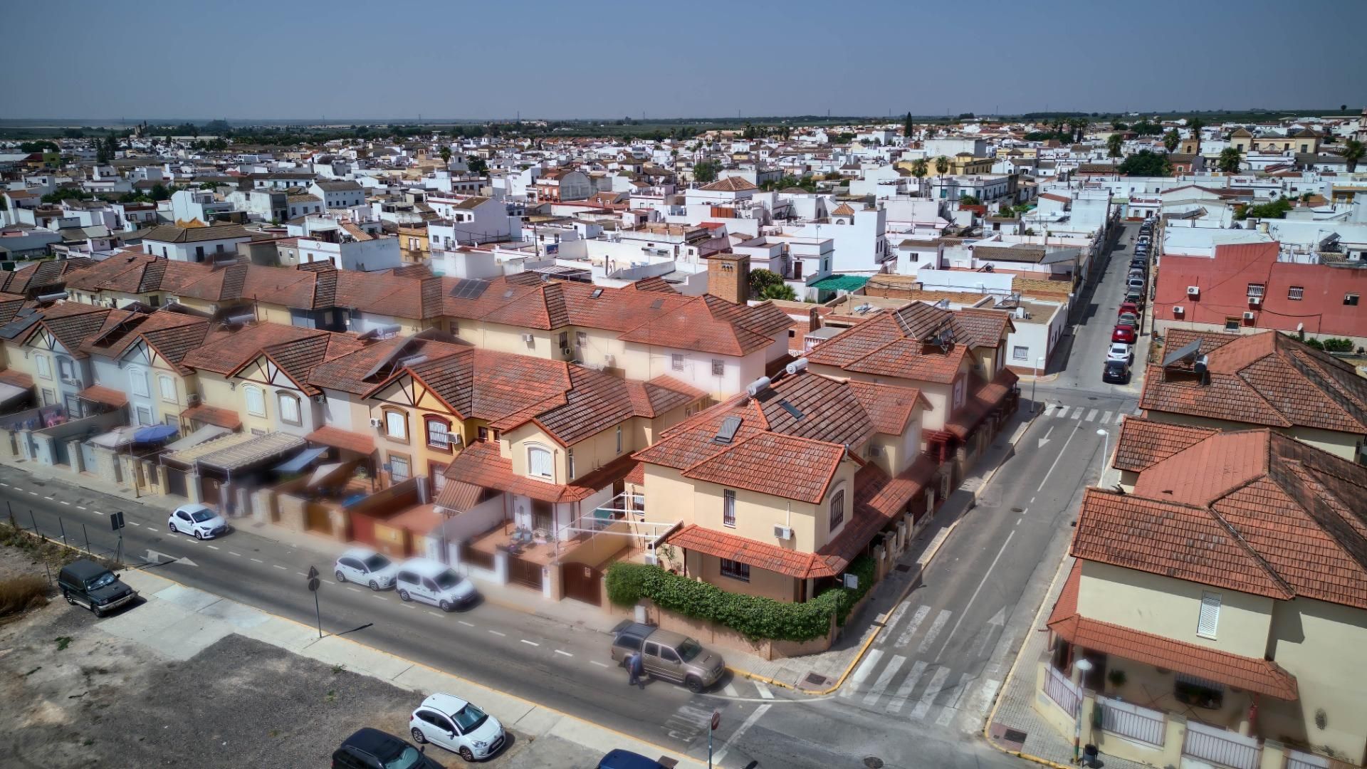 Vista exterior de Casa adosada en venda en Bollullos de la Mitación amb Aire condicionat, Calefacció i Parquet