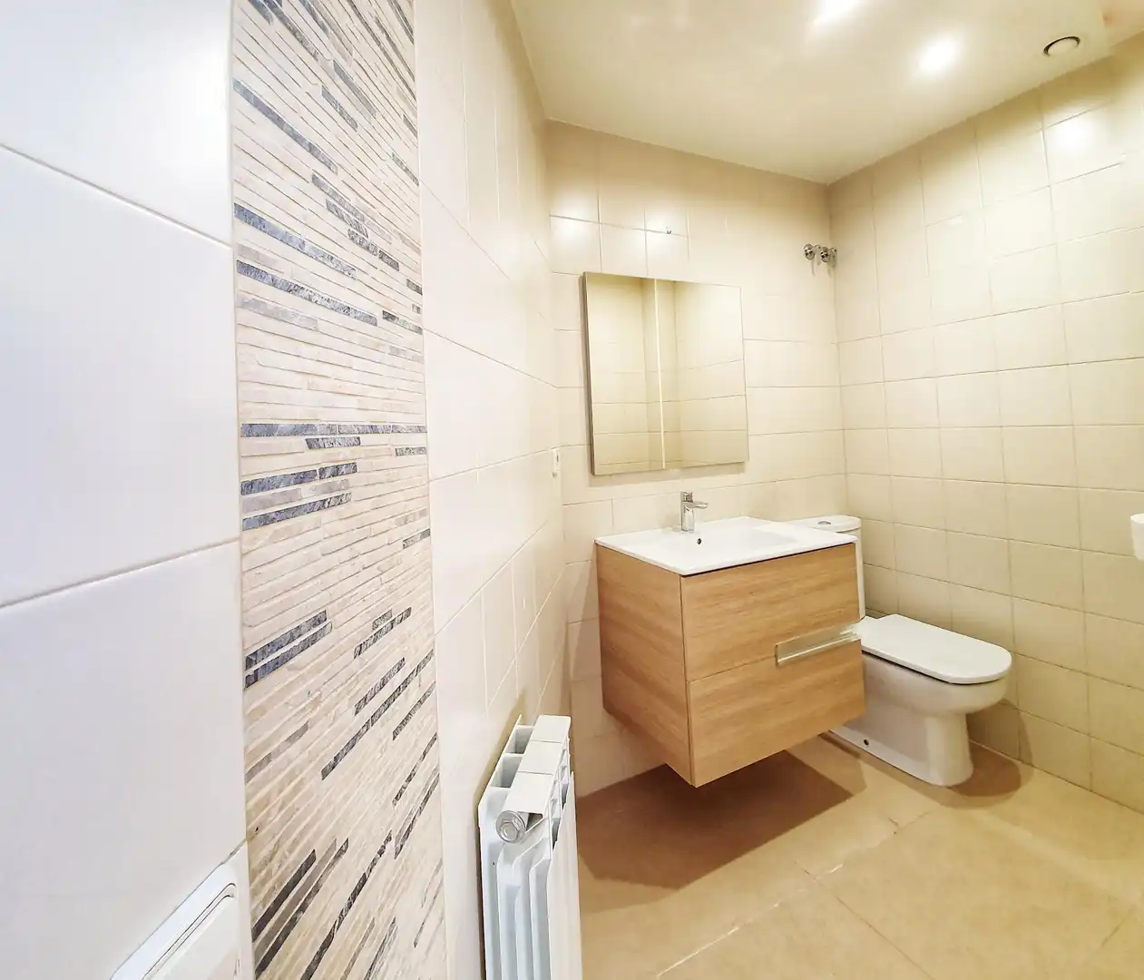 Bany de Casa o xalet en venda en Sant Cugat del Vallès amb Aire condicionat, Calefacció i Parquet