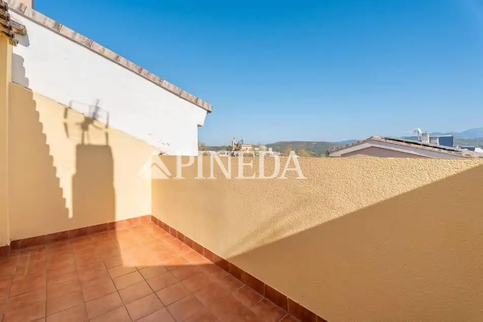 Terrassa de Casa adosada en venda en Soneja amb Aire condicionat, Calefacció i Terrassa