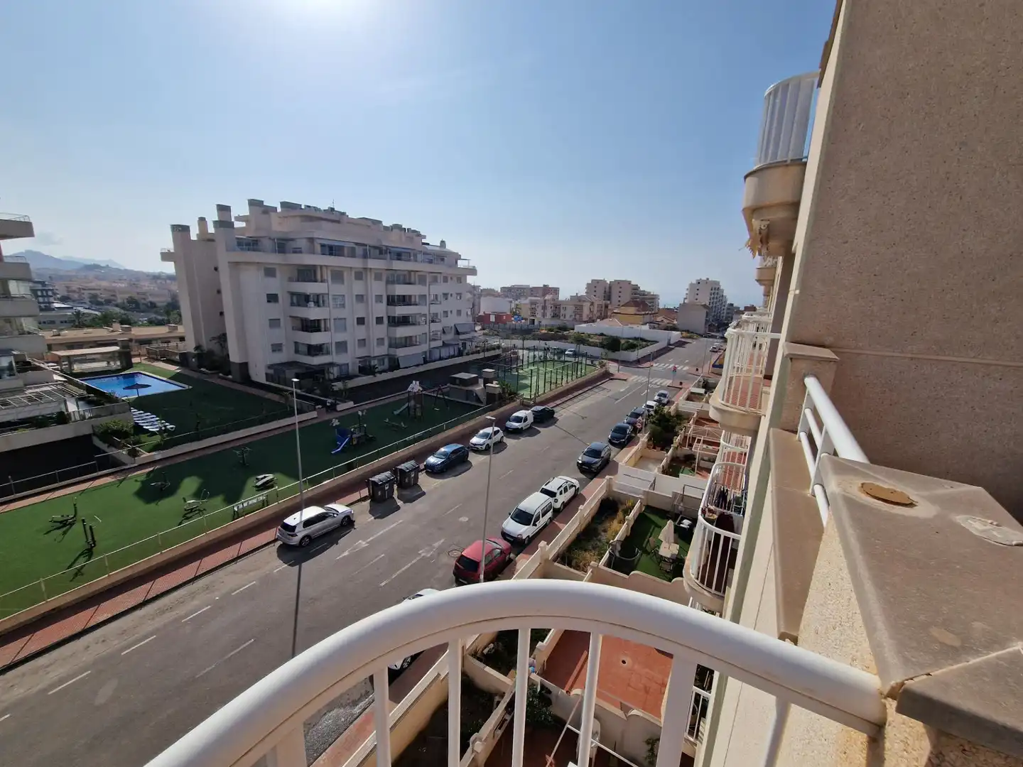 Vista exterior de Ático en venta en Águilas con Aire acondicionado, Terraza y Piscina comunitaria