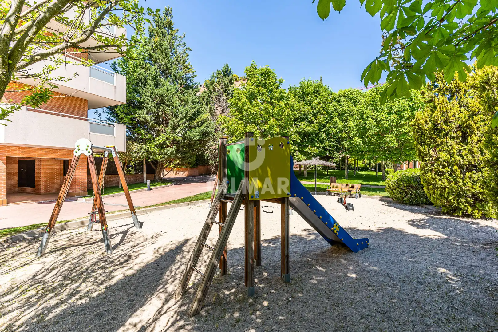 Exterior view of Ground floor for sale in Pozuelo de Alarcón  with Heating, Private garden and Storage room