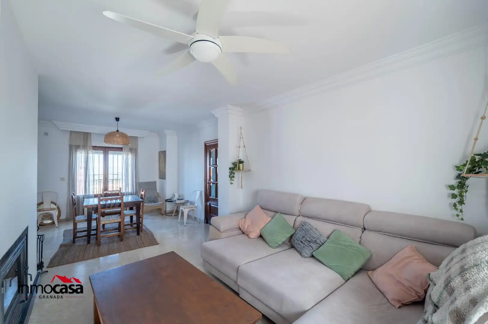 Sala de estar de Casa o chalet en venta en Víznar con Calefacción, Jardín privado y Terraza