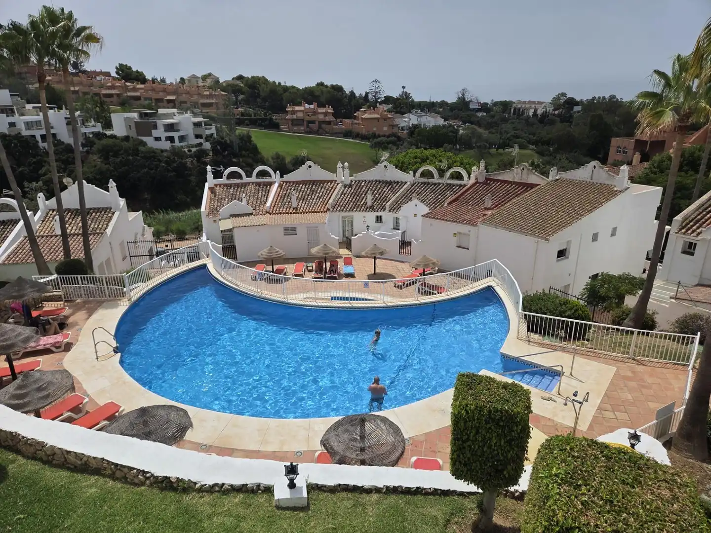 Adossat amb piscina en venda a Calle Alora, imagen 2