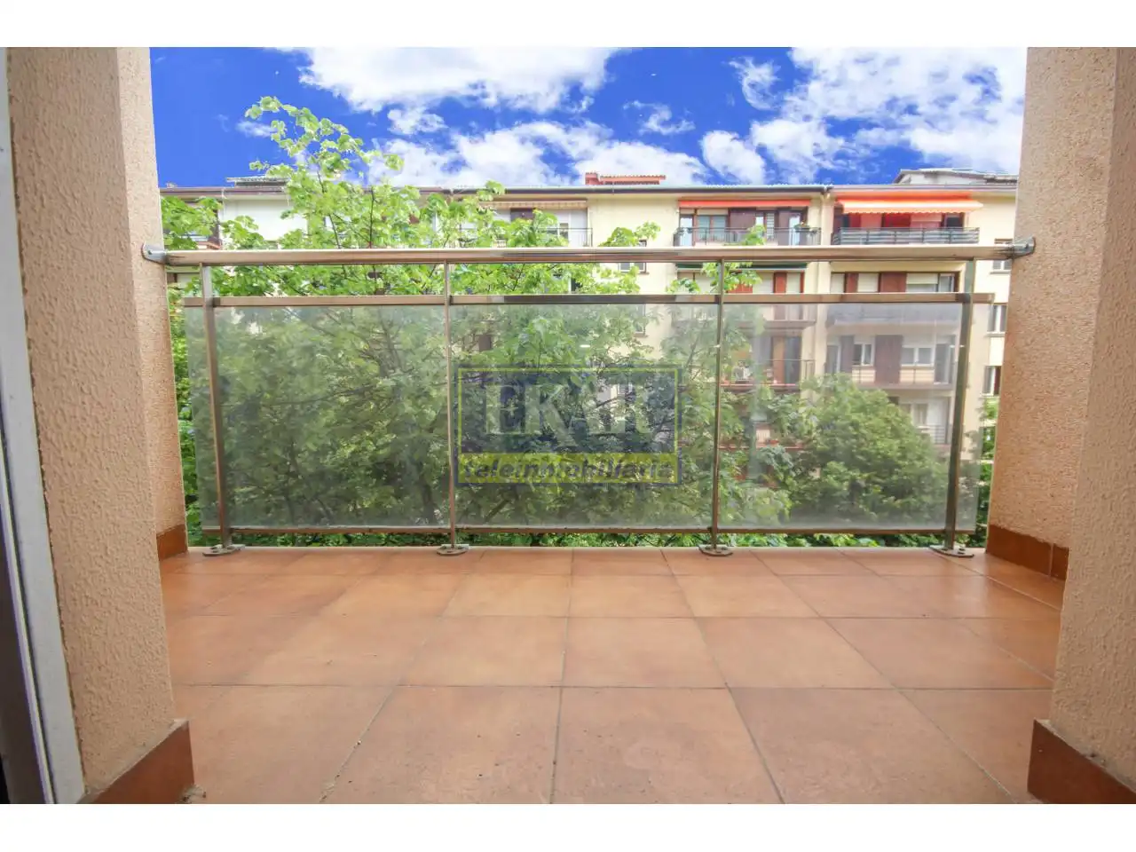 Terraza de Piso en venta en Irun  con Calefacción y Balcón