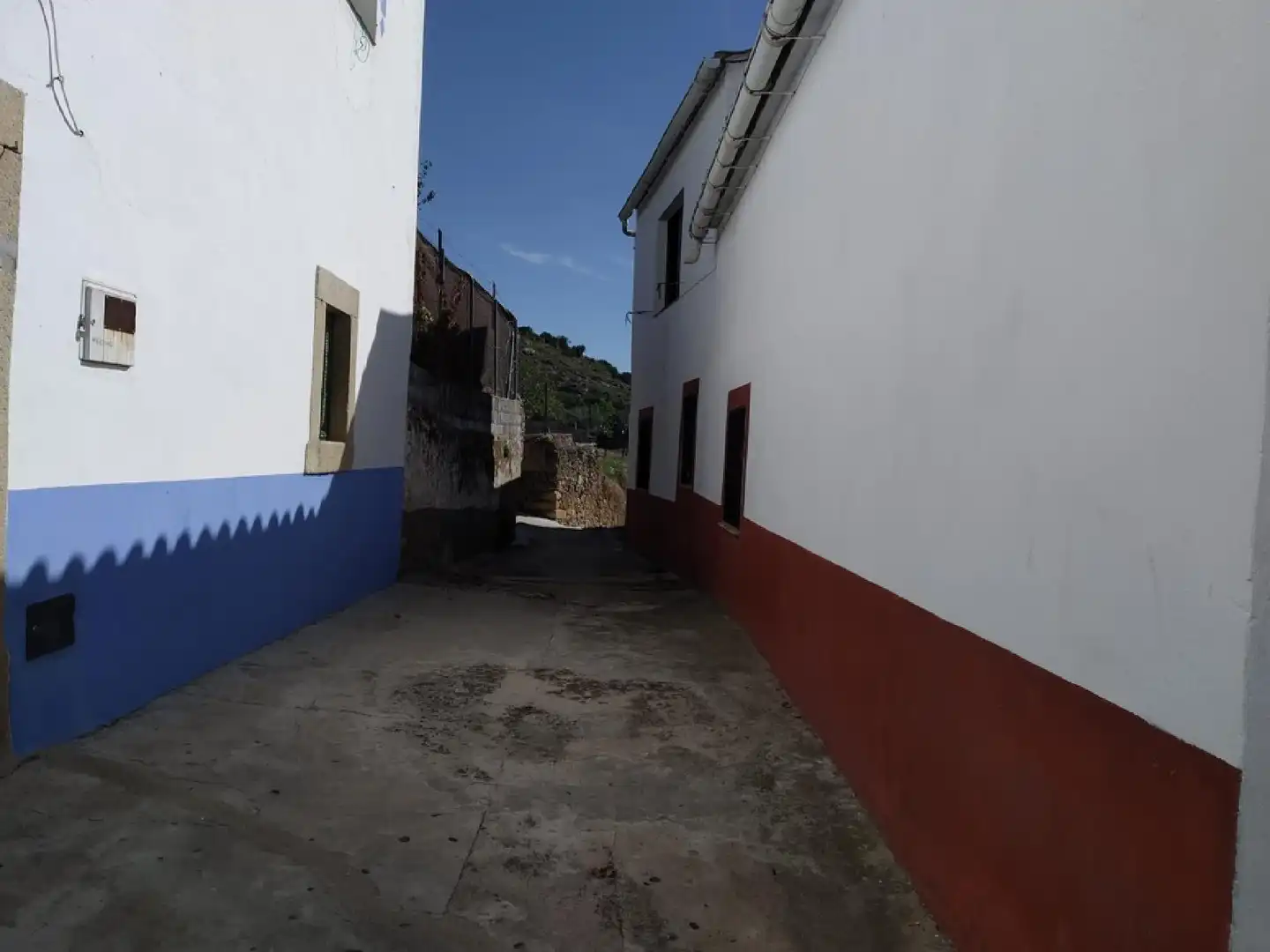 Vista exterior de Casa o xalet en venda en Arroyomolinos (Cáceres)