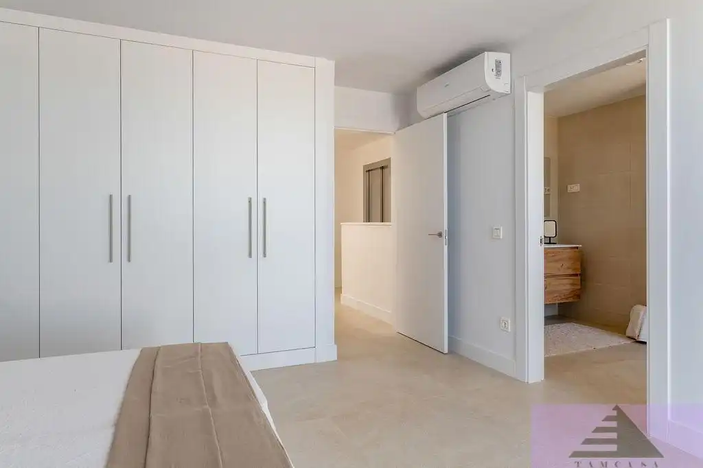 Bedroom of Houses for sale in Aranjuez  with Air Conditioner, Heating and Terrace