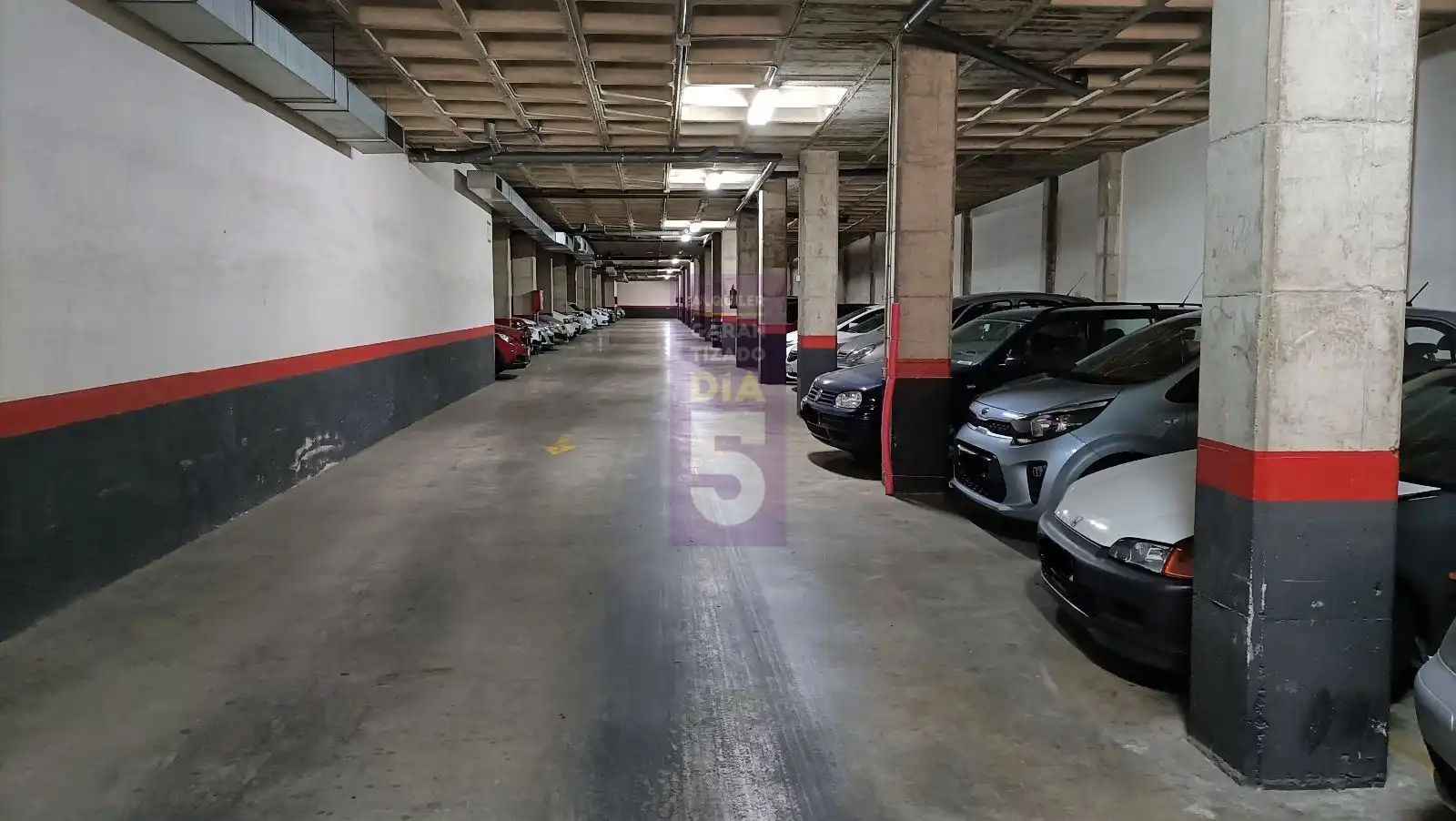 Parkplatz von Garage zur Miete in Barcelona