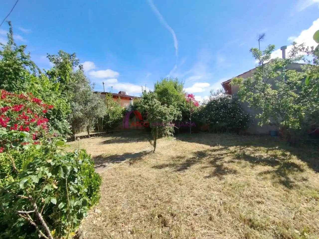 Jardín de Casa adosada en venta en Burgos con Calefacción
