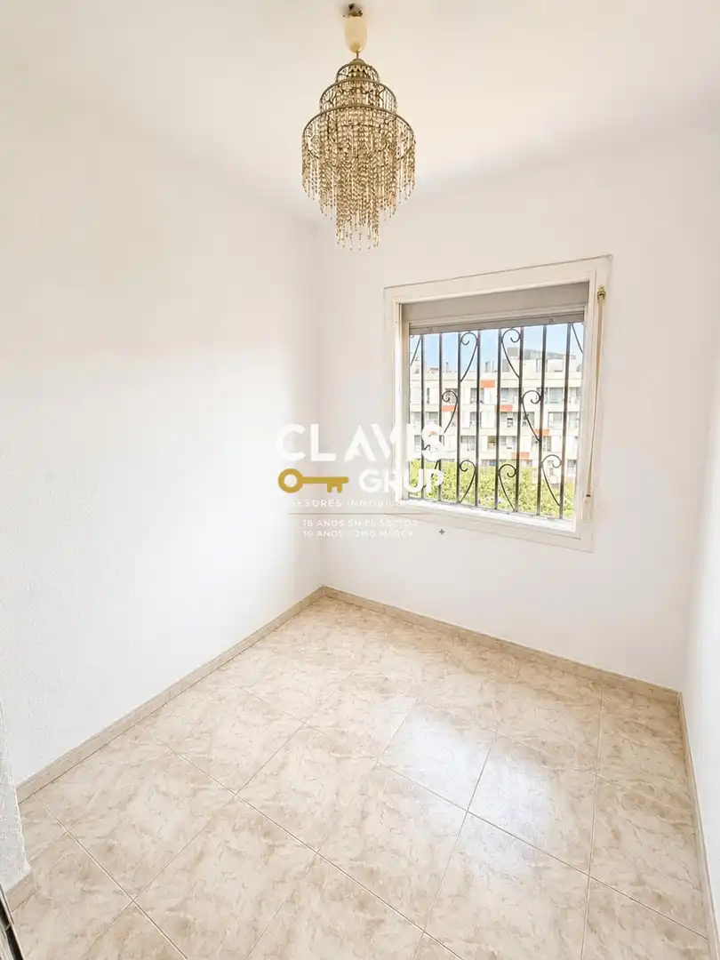 Schlafzimmer von Wohnung zum Verkauf in Barcelona mit Terrasse und Alarm