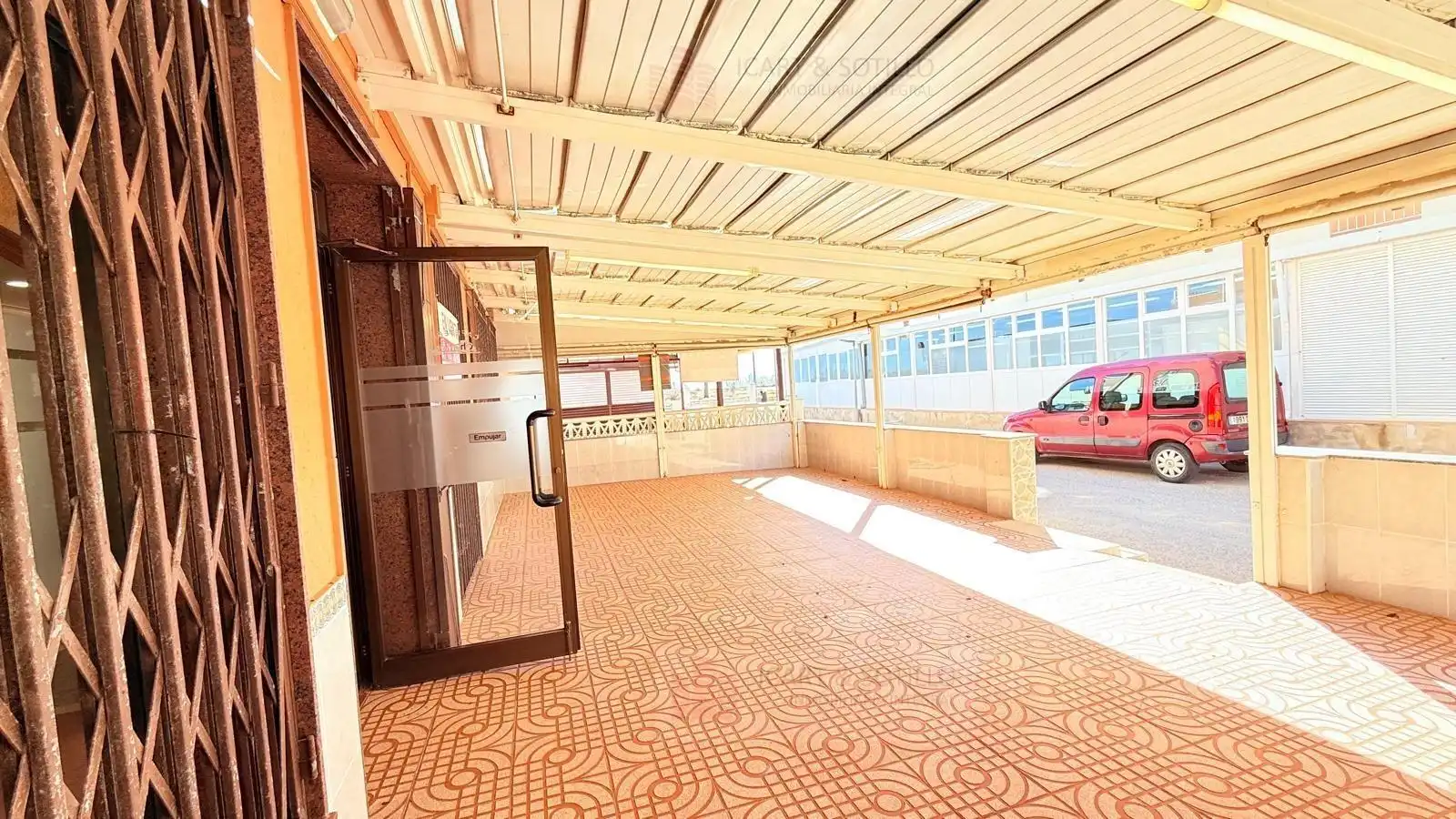 Terrassa de Local en venda en Peñíscola / Peníscola amb Terrassa