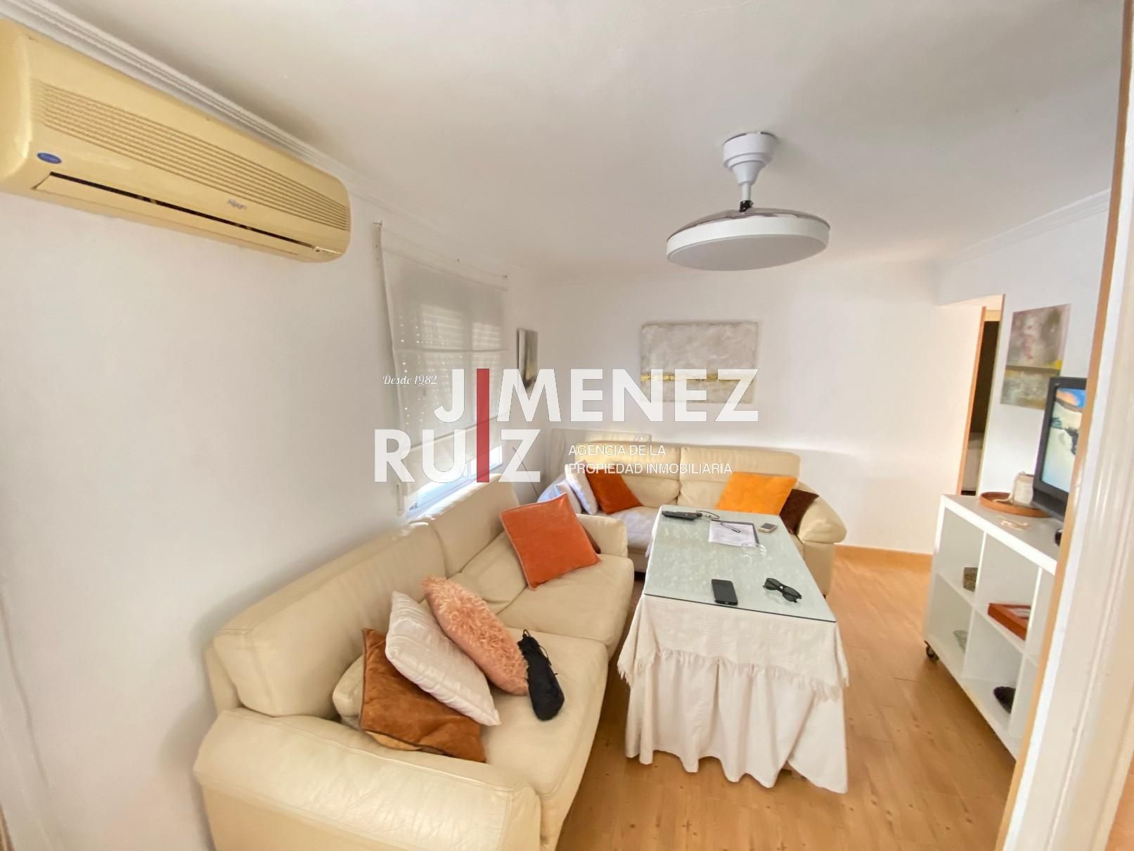Sala de estar de Piso en venta en El Puerto de Santa María con Aire acondicionado