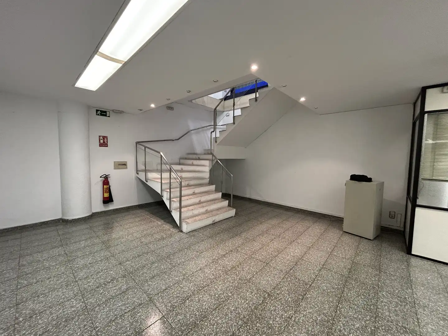 Geschaftsraum zum Verkauf in Zaragoza