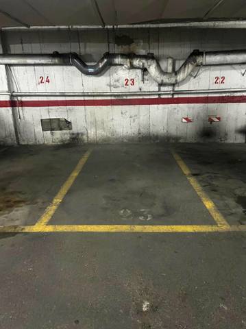 Garaje en Venta en Avinguda de Madrid, 7 en La Maternitat i Sant Ramon