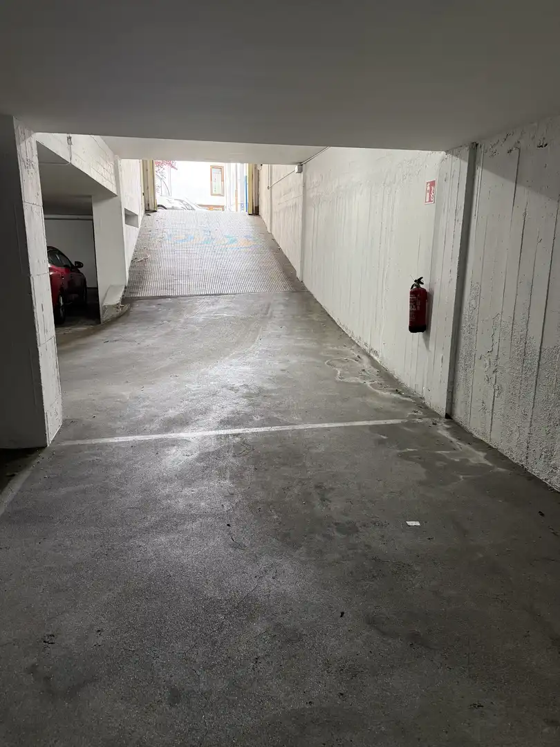 Parkplatz von Garage zur Miete in Pontevedra Capital 