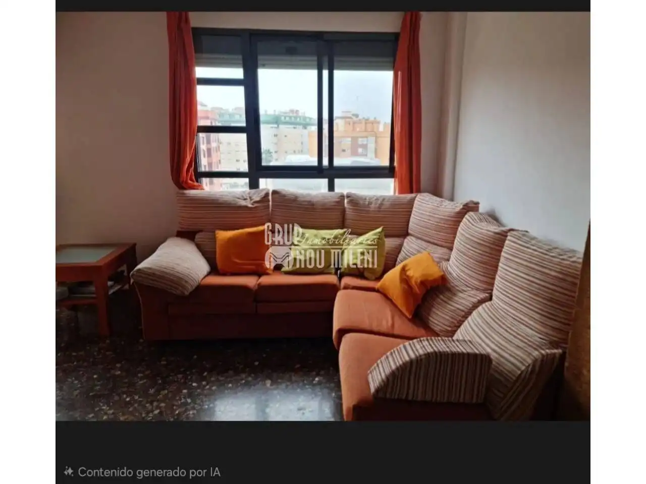 Sala d'estar de Pis de lloguer en Valencia amb Aire condicionat, Terrassa i Moblat