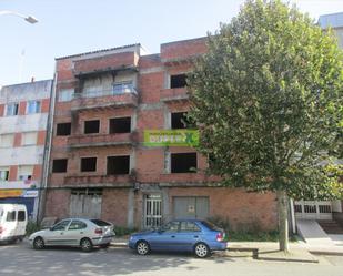 Vista exterior de Edifici en venda en Pontevedra Capital 