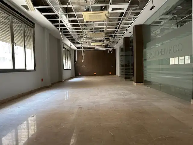 Local comercial en venda a Calle Clara Campoamor, imagen 23