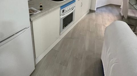 Foto 2 von Wohnung zum Verkauf in Carolinas Bajas, Alicante / Alacant