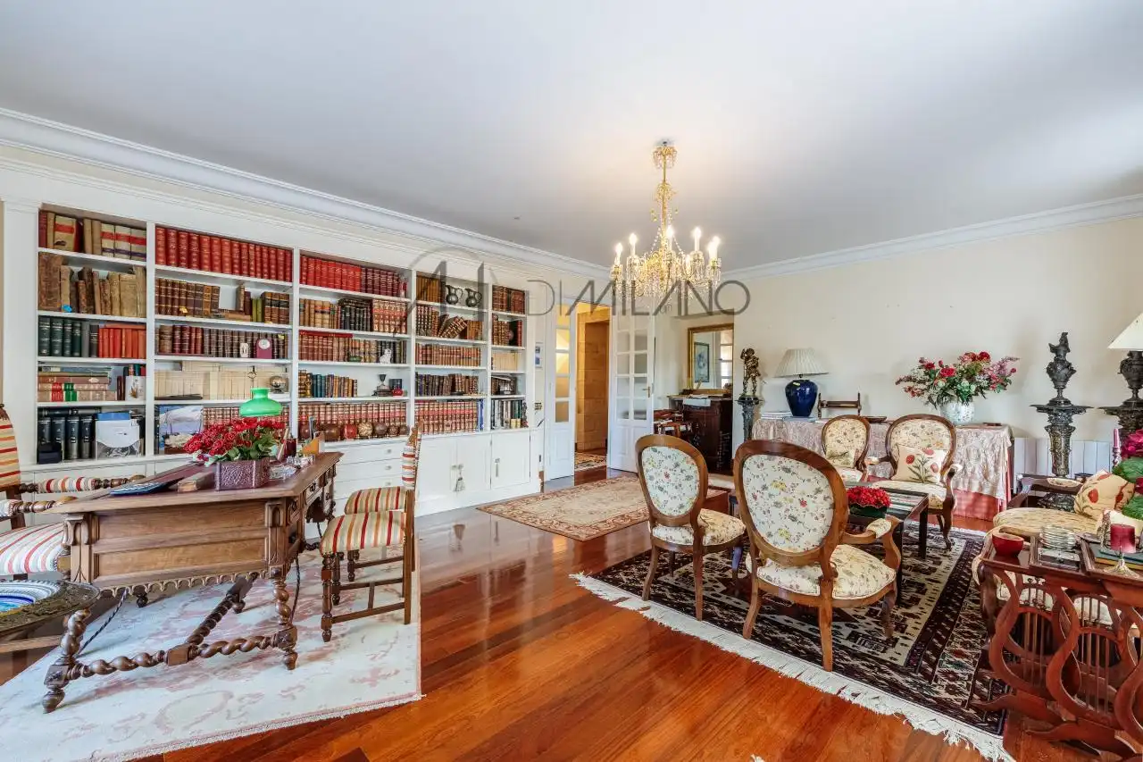 Sala de estar de Finca rústica en venta en Verín con Calefacción, Jardín privado y Parquet