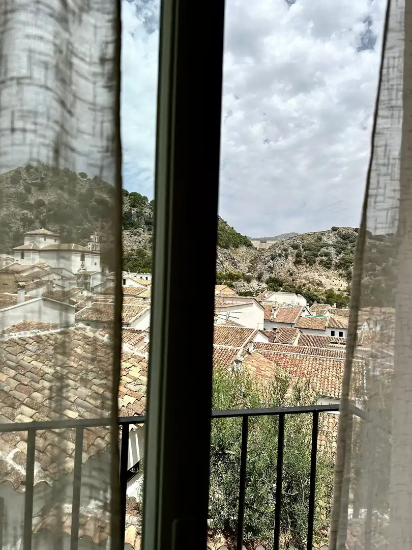 Vista exterior de Casa o chalet en venta en Grazalema con Amueblado y Balcón
