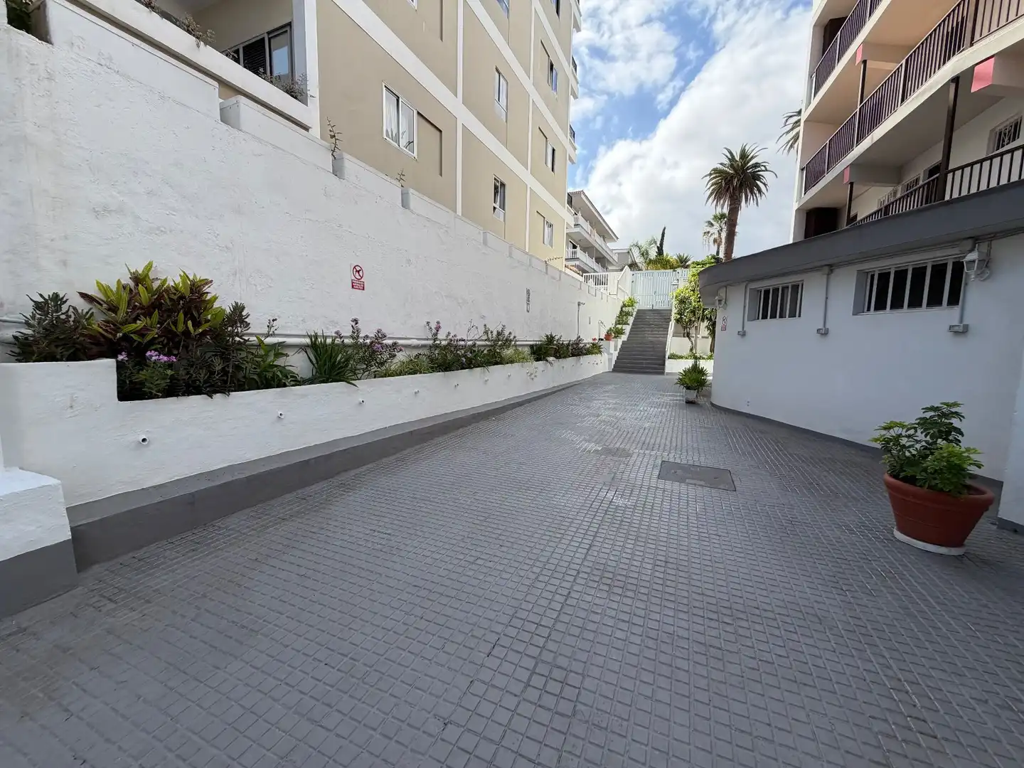 Vista exterior de Estudio en venta en Puerto de la Cruz con Amueblado y Piscina comunitaria