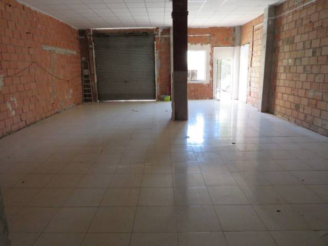 Local comercial en Alquiler en Centro