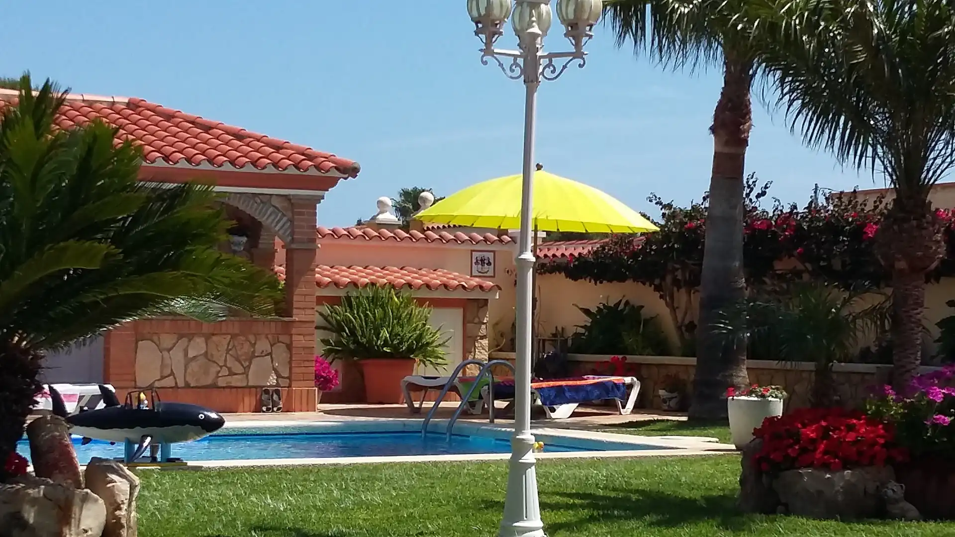 Piscina de Casa o chalet en venta en Benicarló con Jardín privado, Piscina y Amueblado