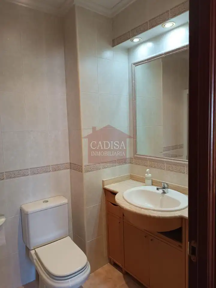 Flat with terrace to rent in Chinchibarra - Capuchinos, imagen 20