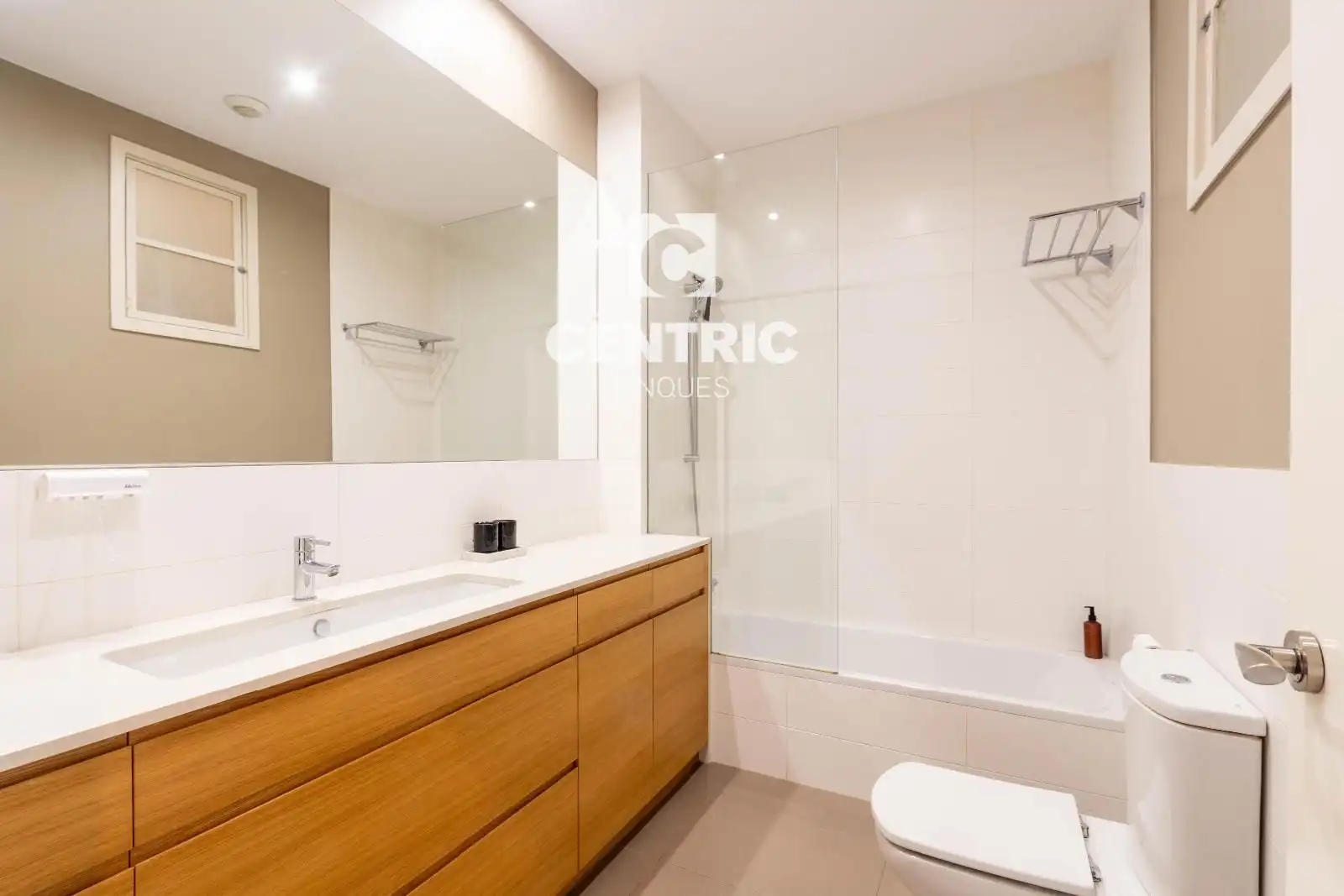 Baño de Casa o chalet en venta en Terrassa con Aire acondicionado, Calefacción y Terraza