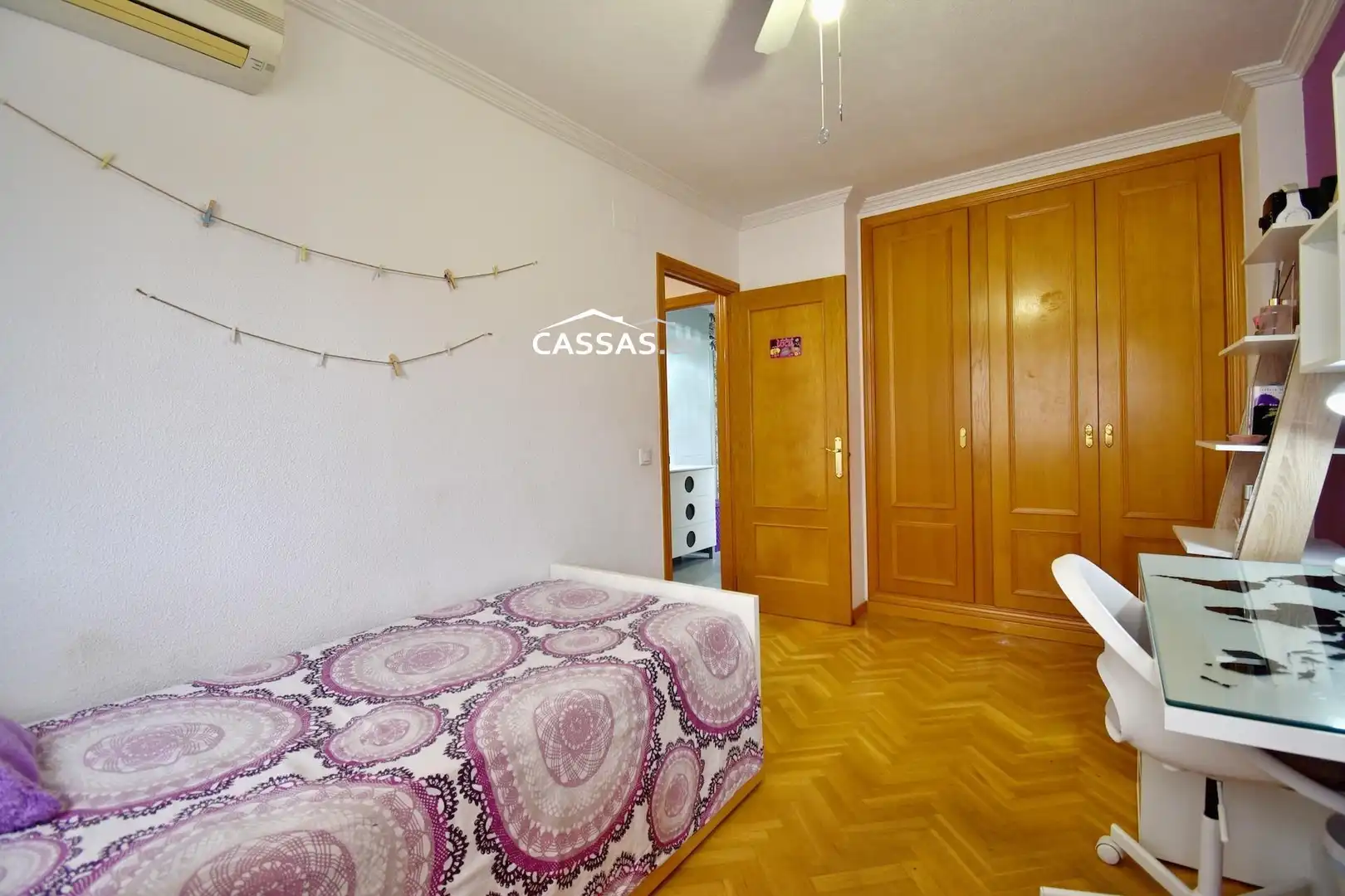 Bedroom of Detached homes for sale in Torrejón de Ardoz  with Air Conditioner, Heating and Private garden