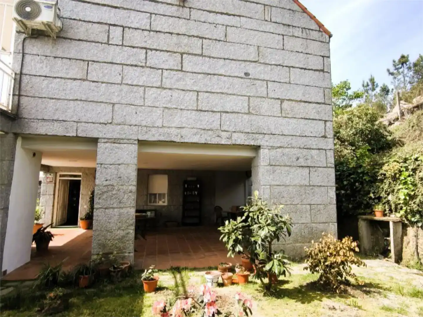 Vista exterior de Casa o xalet en venda en Amoeiro amb Aire condicionat, Piscina i Balcó