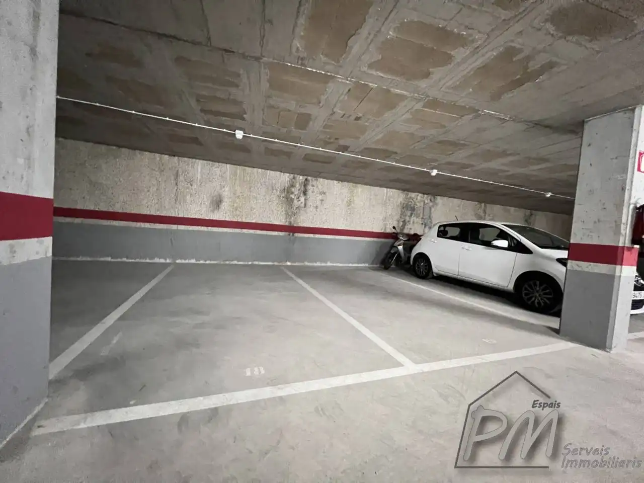 Parking of Garage for rent in Girona