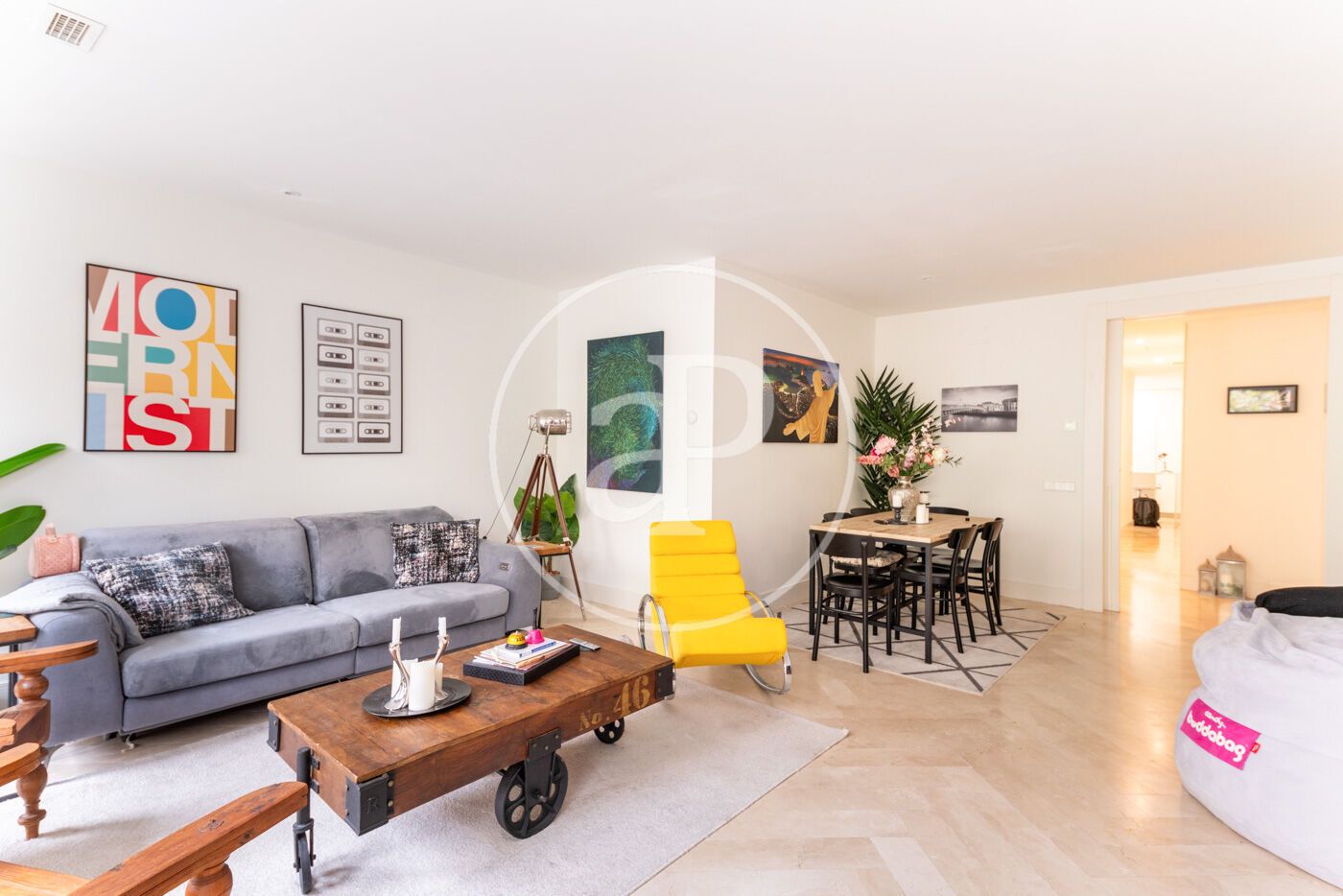 Living room of Flat for sale in  Madrid Capital  with Air Conditioner, Heating and Storage room
