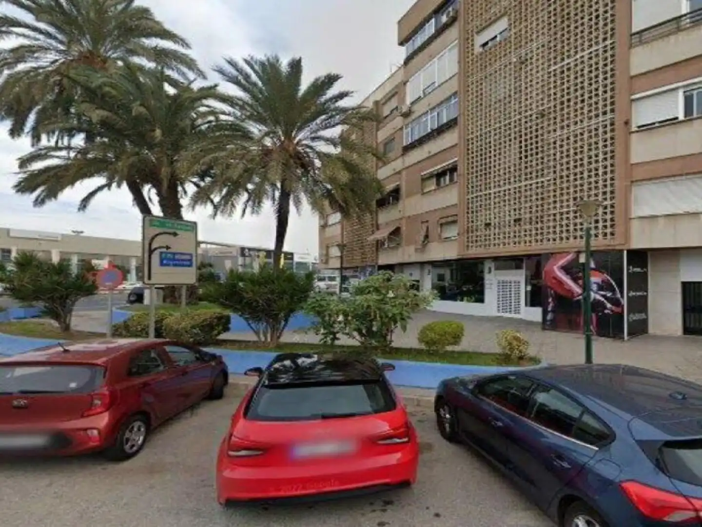 Pis en venda a Martín Carpena - Torre del Río