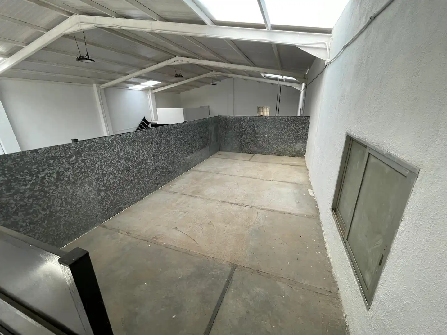Fabrikhallen zur Miete in Casar de Cáceres