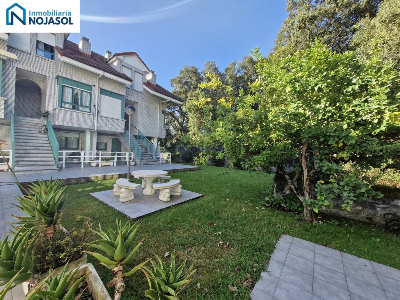 Jardín de Apartamento en venta en Noja con Calefacción, Terraza y Amueblado