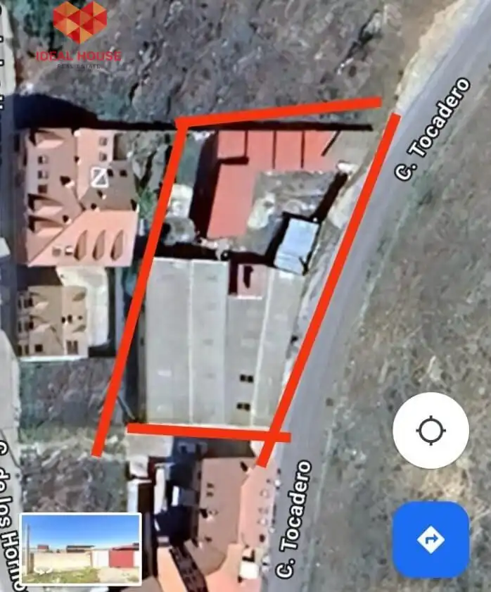 Terreni e lotti in vendita a Calle TOCADERO