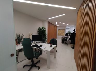 Oficina con ascensor en venta en Rey Don Jaime