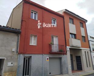 Vista exterior de Casa o xalet en venda en Almacelles amb Calefacció, Terrassa i Traster