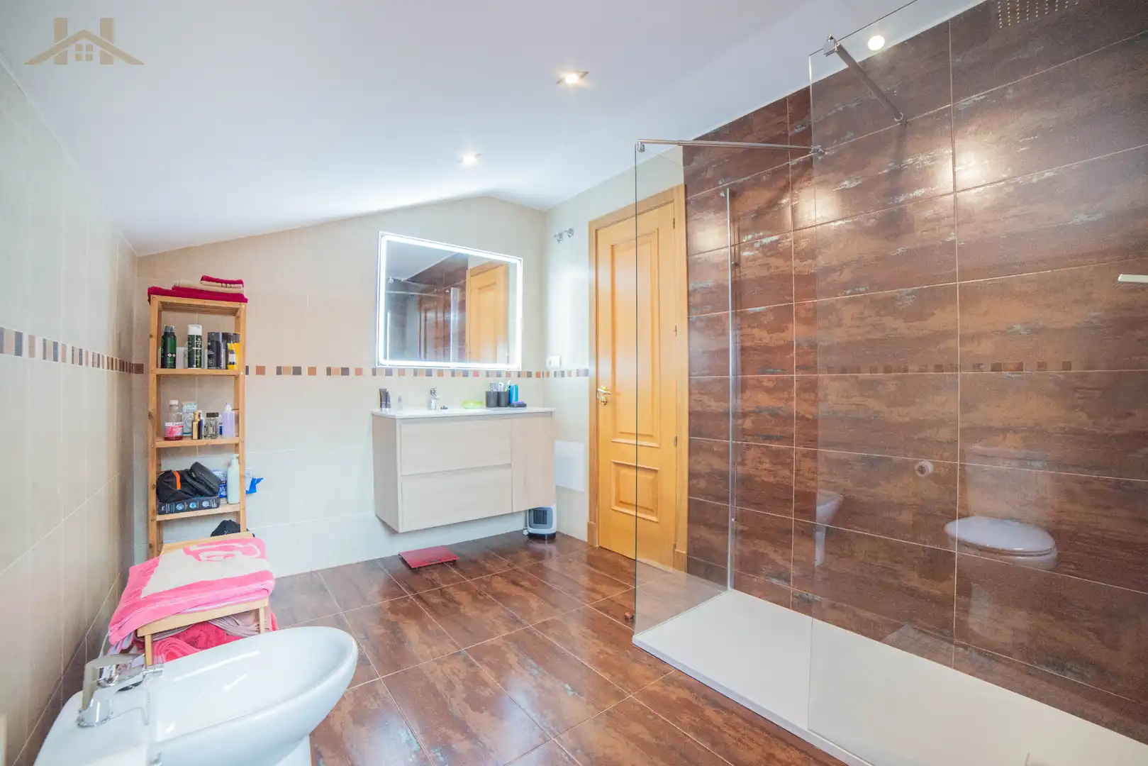 Badezimmer von Dachboden zum Verkauf in Seseña mit Klimaanlage, Heizung und Terrasse