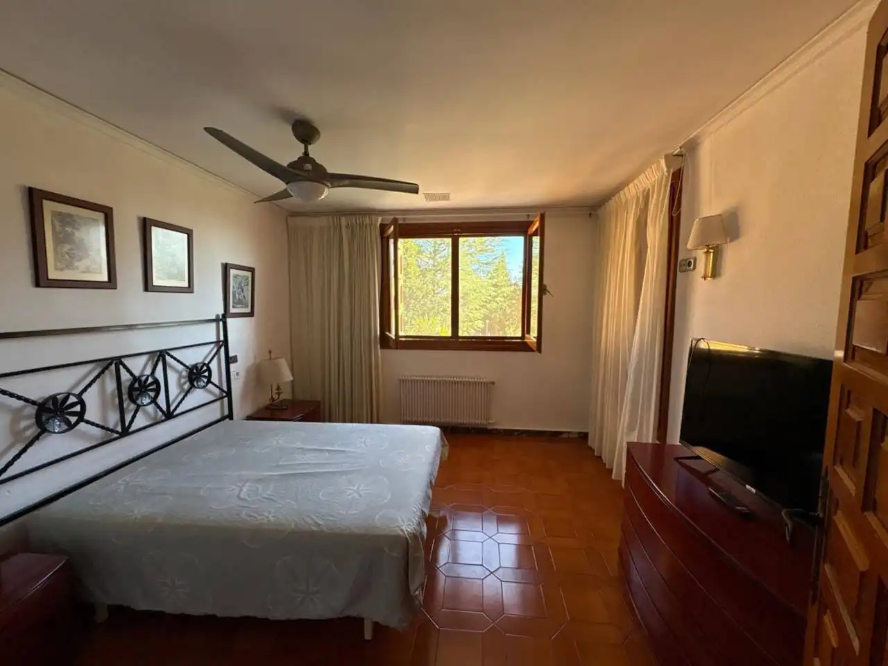 Habitación de Casa o chalet en venta en Muro de Alcoy con Aire acondicionado, Jardín privado y Piscina comunitaria