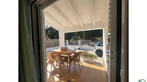 BAJADA DE PRECIO!! Casa en Mas Mates con 3 habitaciones terreno y vistas al parque natural