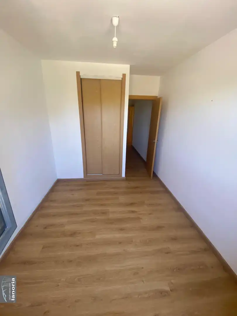Piso en venta en Albacete con Calefacción, Trastero y Amueblado