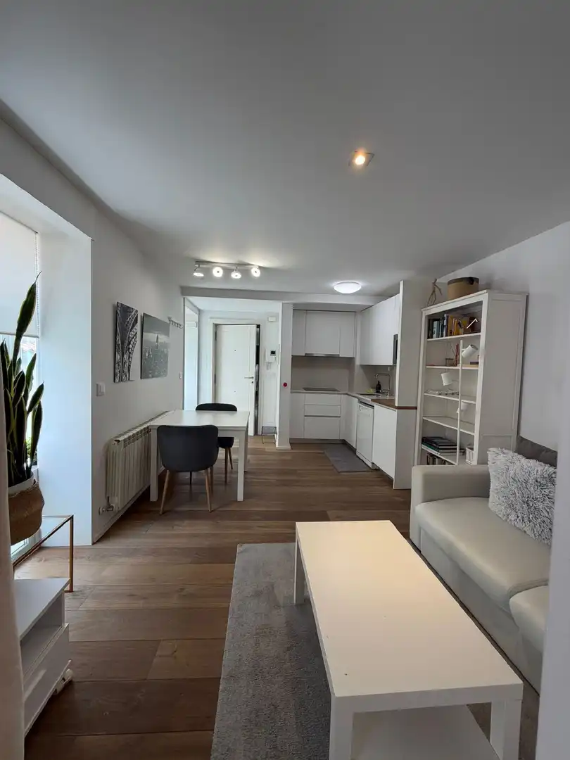 Sala de estar de Piso de alquiler en A Coruña Capital  con Calefacción y Amueblado