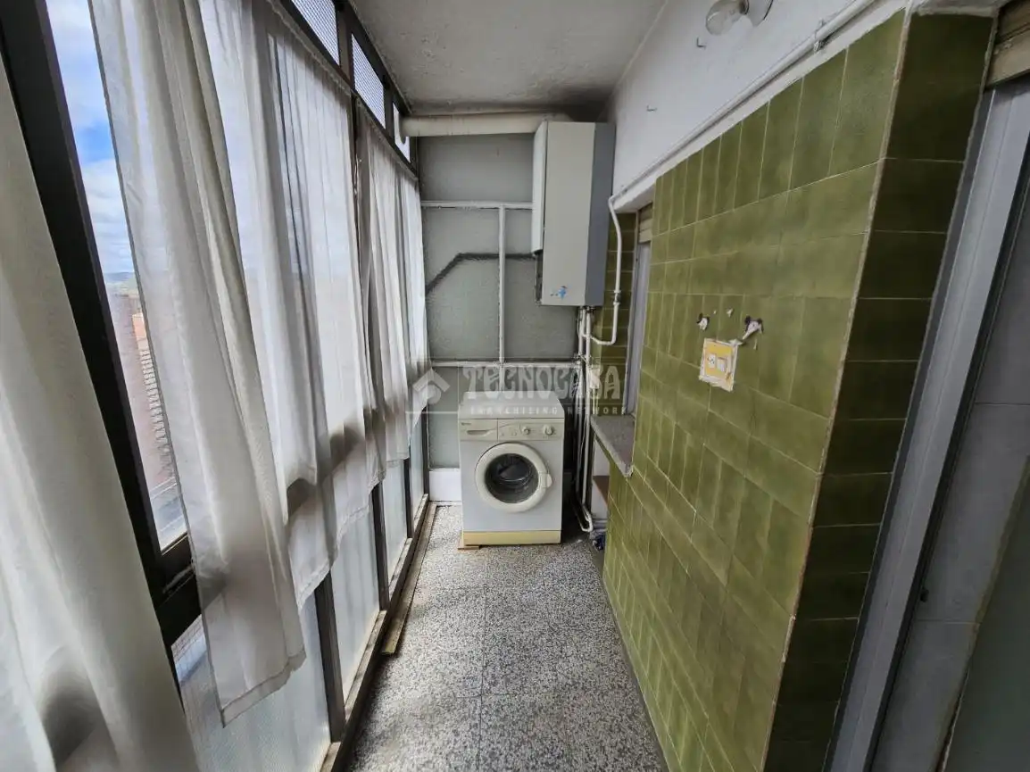 Piso en venta en Ávila con Calefacción y Terraza